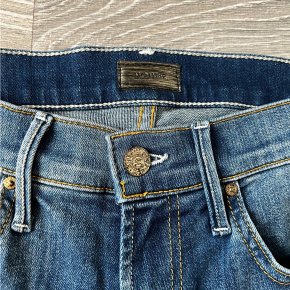 LIKE NEW! Mother Insider Crop Step Fray - Not Rough Enough - Picture 11 of 16